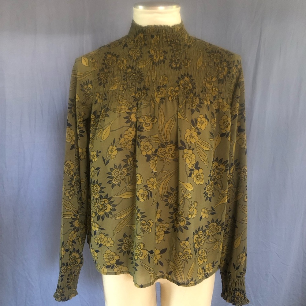 Abercrombie & Fitch Olive Floral Blouse